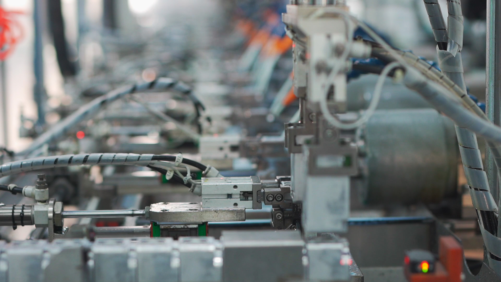 致力工業(yè)自動(dòng)化